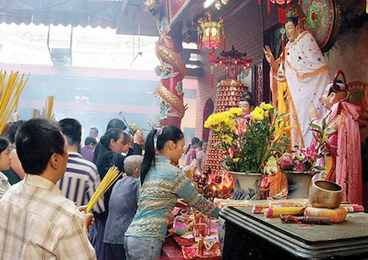 Mơ thấy đi chùa đánh con gì? Và gợi ý không nên bỏ lỡ